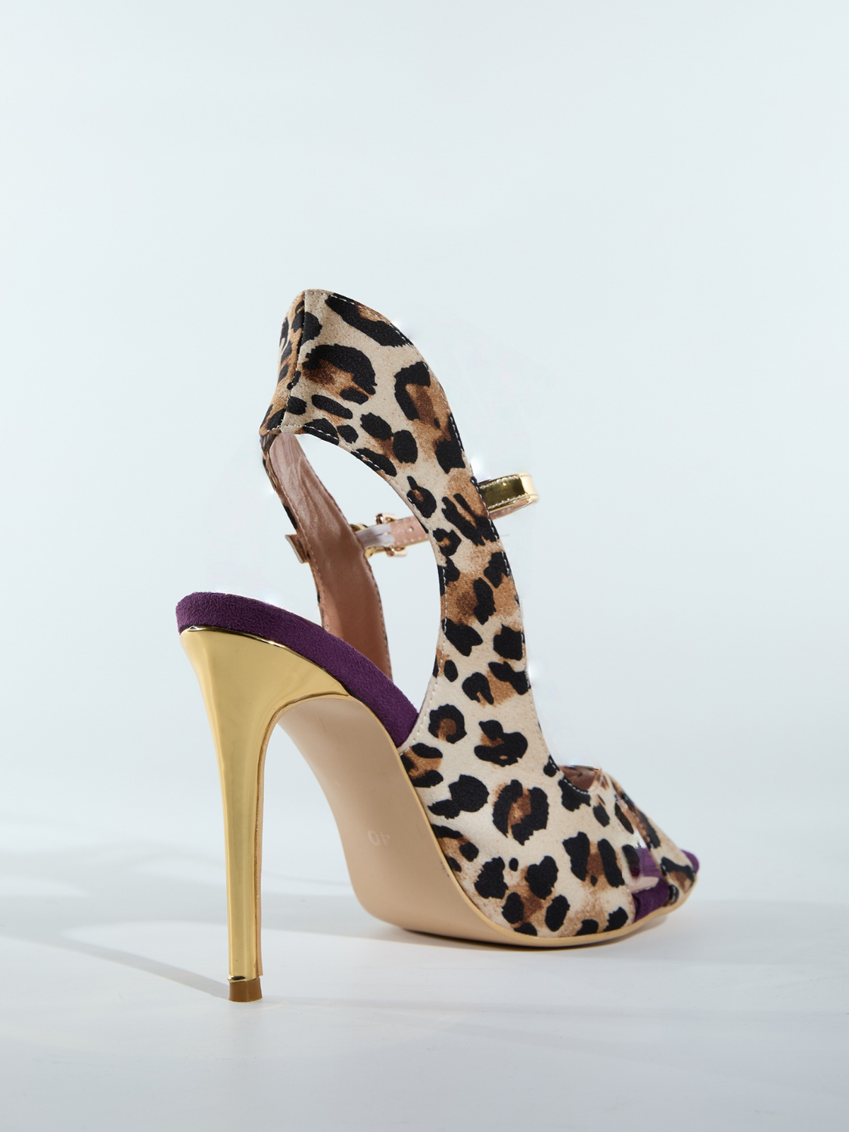 Lolonyo Leopaed Sandals