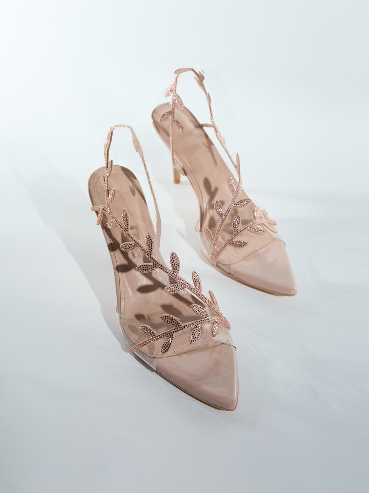 Lorana Leaf Rhinestone Sandals In Gold