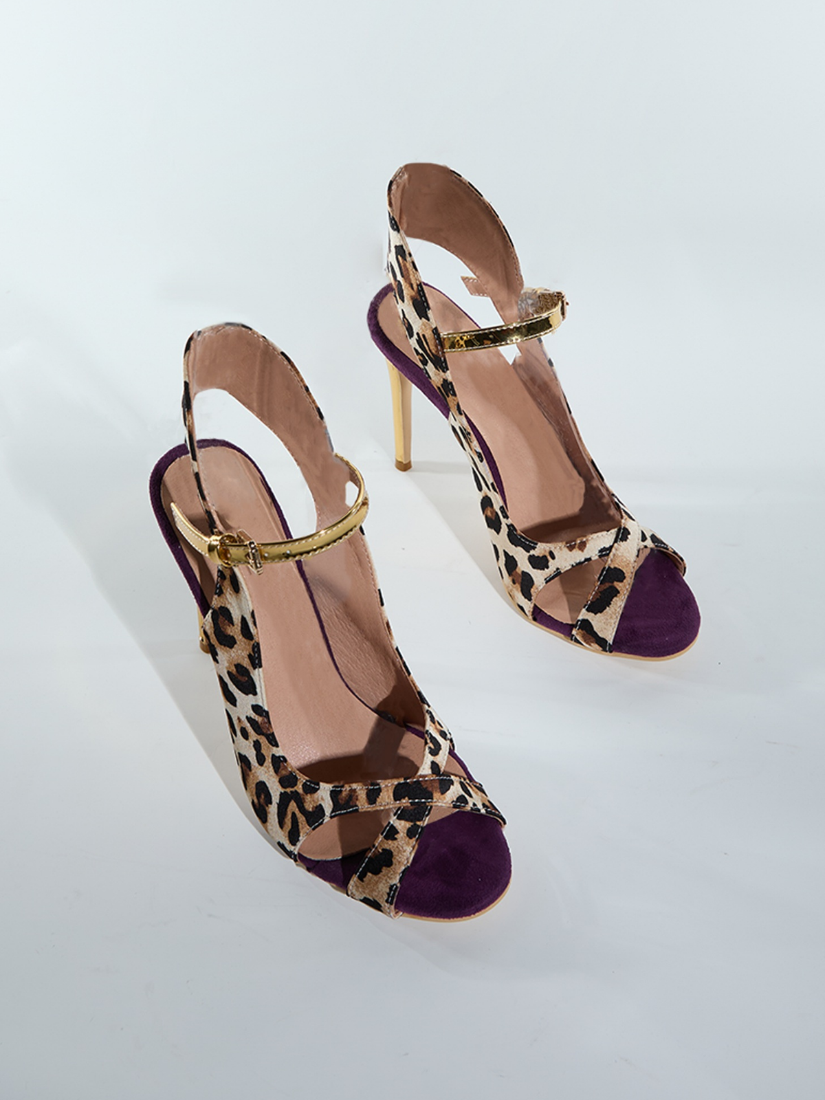Lolonyo Leopaed Sandals