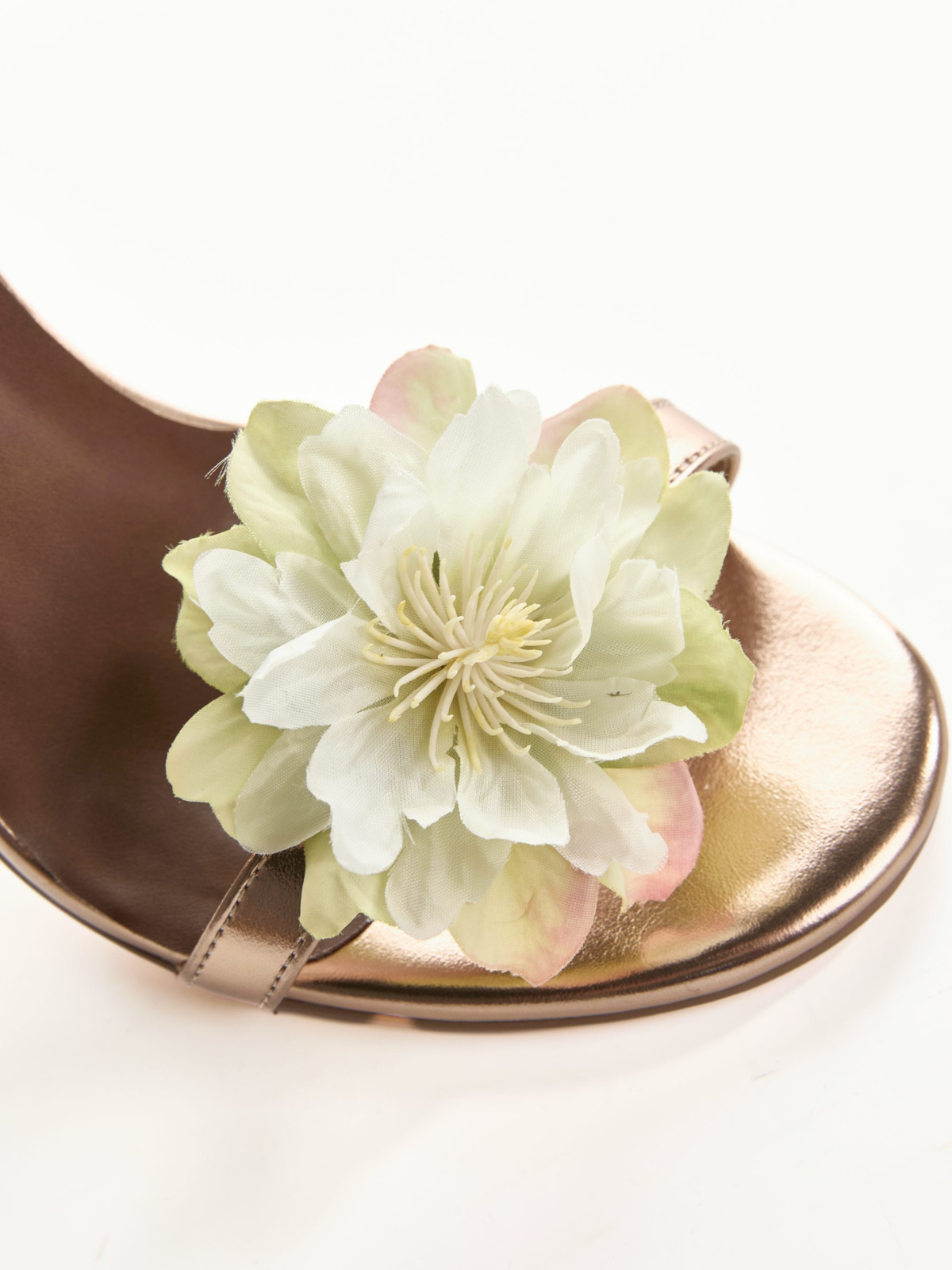 Lodovico Flower Sandals