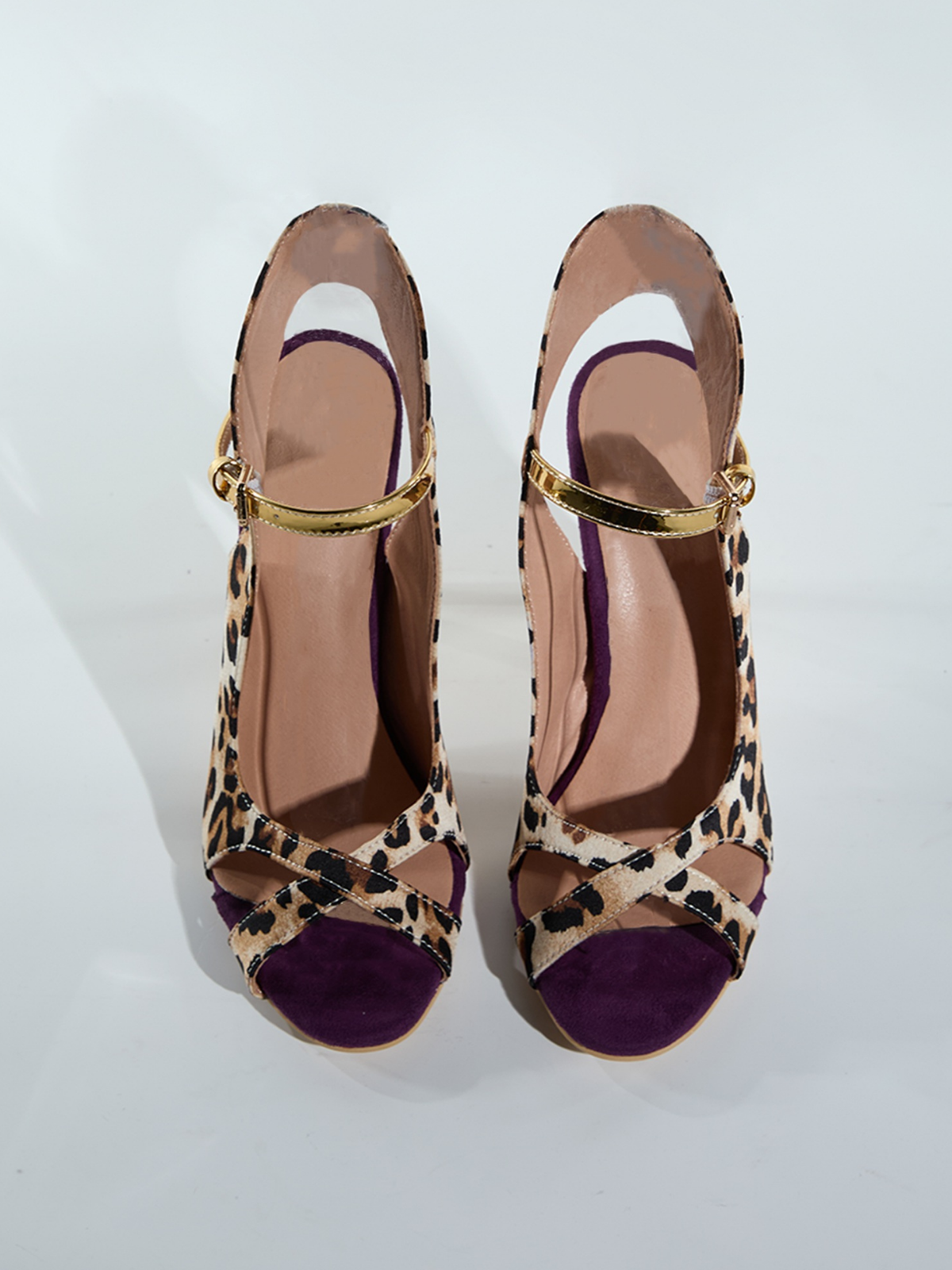 Lolonyo Leopaed Sandals