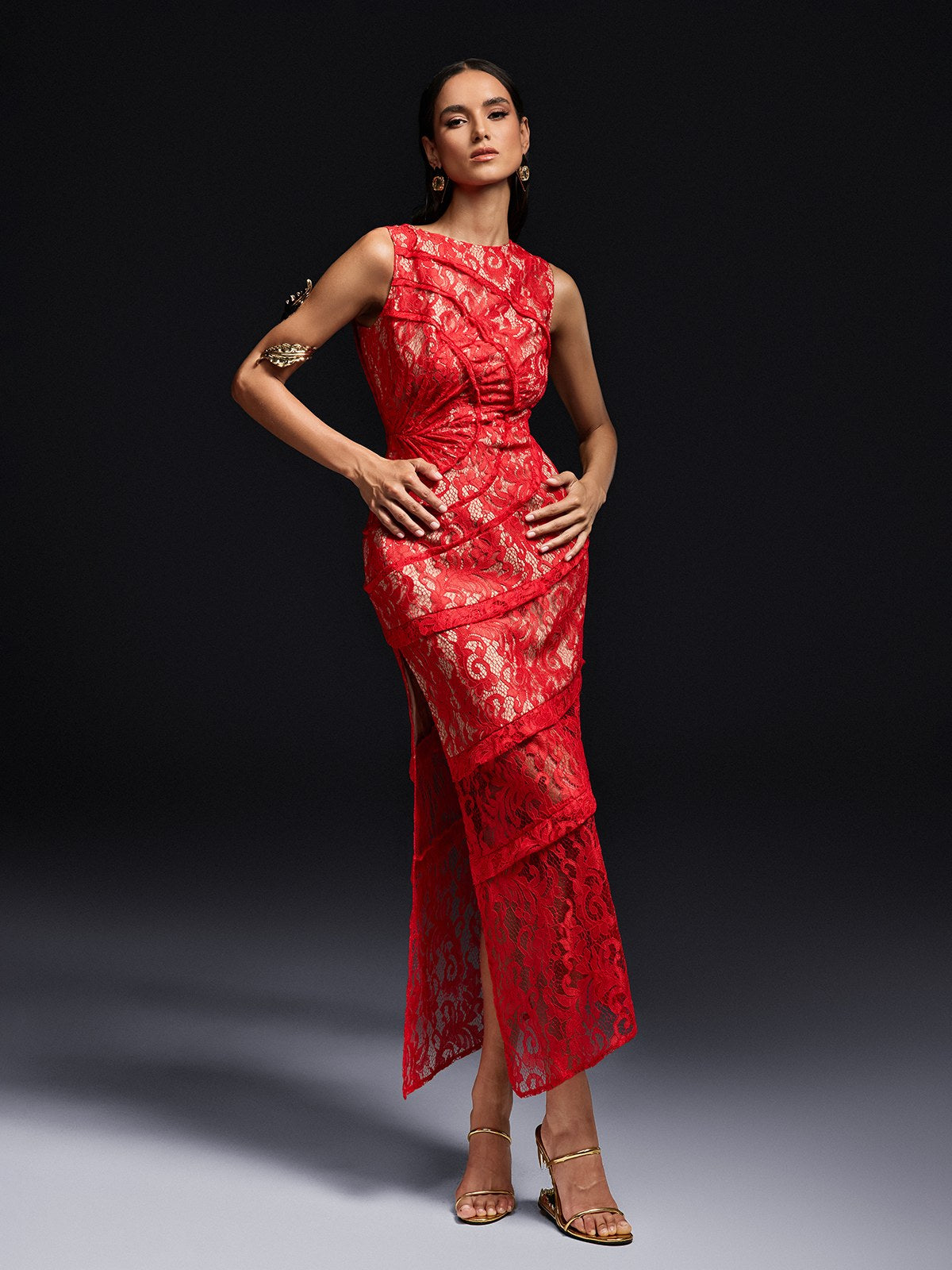 Oliana Sleeveless Lace Midi Dress